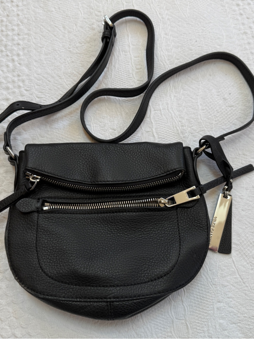 Vince Camuto Tala Genuine Leather Crossbody Black Adjustable Strap EUC